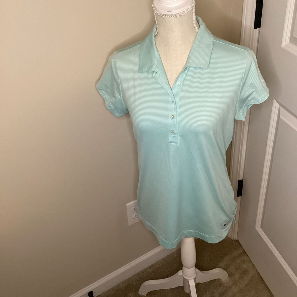 EUC Ladies‎ Nike Golf Tennis Polo Shirt